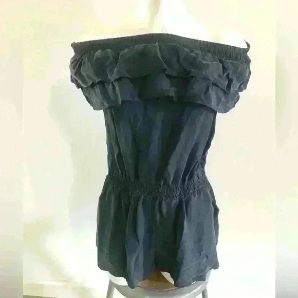 Romeo & Juliet Couture Short Romper w/ Pockets. NWT - Picture 2 of 4